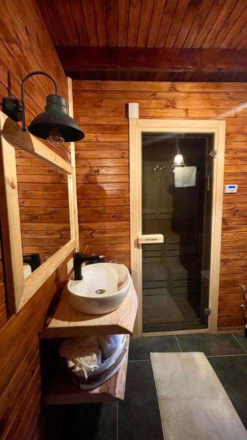 Panurlawoodenhouse Oezel Havuz& Sauna Mavi Exterior photo